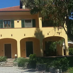 Cristina Bed & Breakfast
